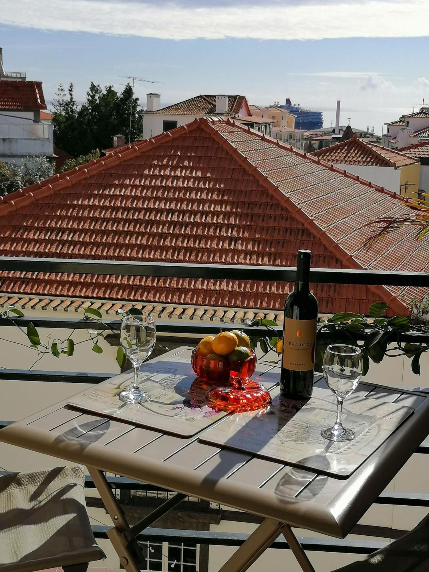 Apartament Ladeira Funchal Center Apartment Luaran gambar